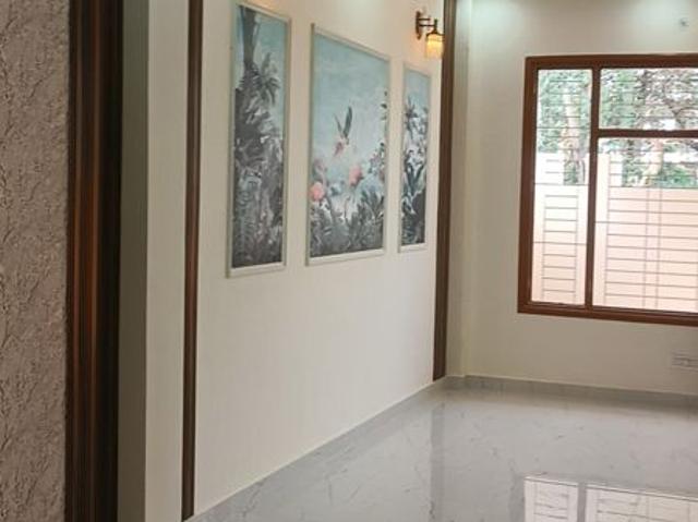 Resale | 3 BHK + Pooja Room,Study Room,Extra Room 2500 Sq.Ft. Villa in Chinhat