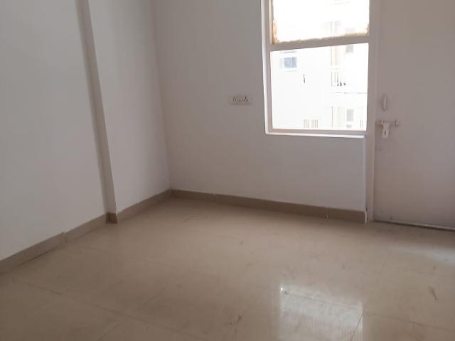 Resale | 3 BHK + Pooja Room,Study Room,Extra Room 645 Sq.Ft. Apartment in Adore Happy Homes Grand