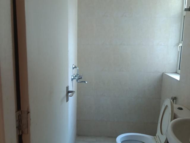 Resale | 3 BHK + Pooja Room,Study Room,Extra Room 810 Sq.Ft. Apartment in BPTP Park Elite Premium
