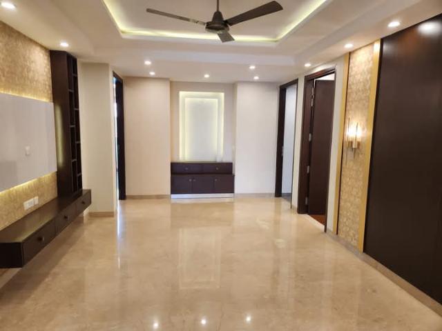 Resale | 3 BHK + Pooja Room,Study Room 1000 Sq.Ft. Apartment in IGI Airport Area