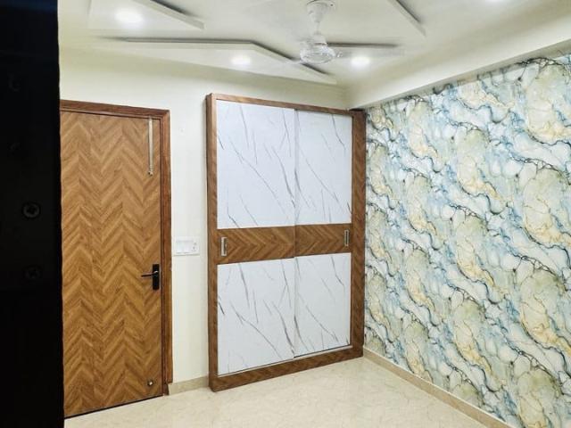 Resale | 3 BHK + Pooja Room,Study Room 1000 Sq.Ft. Apartment in Raz Nagar Palam