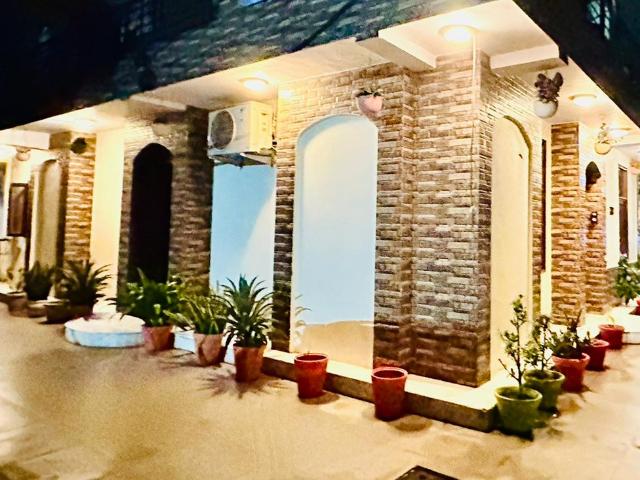 Resale | 3 BHK + Pooja Room,Study Room 1200 Sq.Ft. Independent House in Abdulla Garden