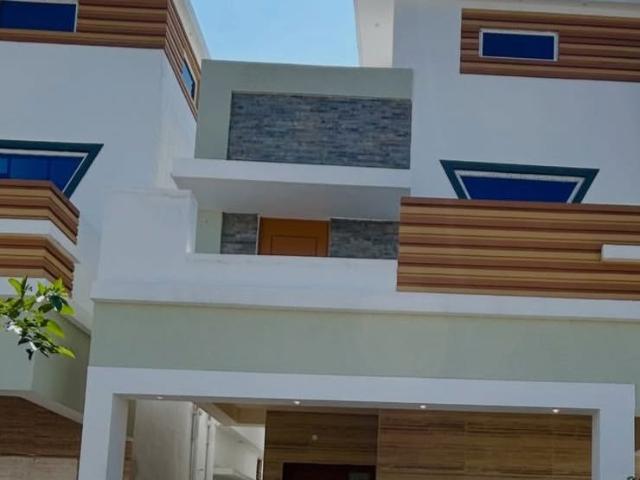 Resale | 3 BHK + Pooja Room,Study Room 1200 Sq.Ft. Villa in Bommasandra