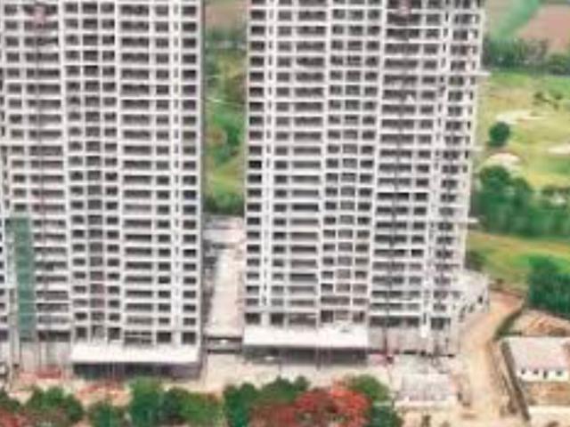 Resale | 3 BHK + Pooja Room,Study Room 3000 Sq.Ft. Apartment in Kalpataru Vista