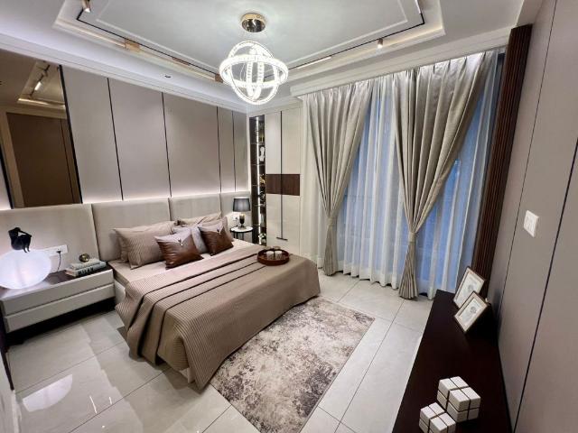 Resale | 3 BHK + Prayer Room 150 Sq.Yd. Apartment in Sector 115