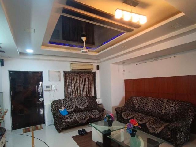 Resale | 3 BHK + Prayer Room 1665 Sq.Ft. Apartment in Aparna HillPark Silver Oaks