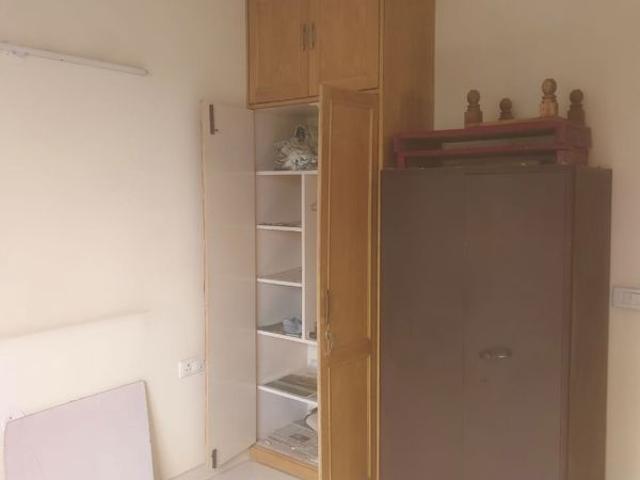 Resale | 3 BHK + Prayer Room 1755 Sq.Ft. Apartment in Godrej Skyshore