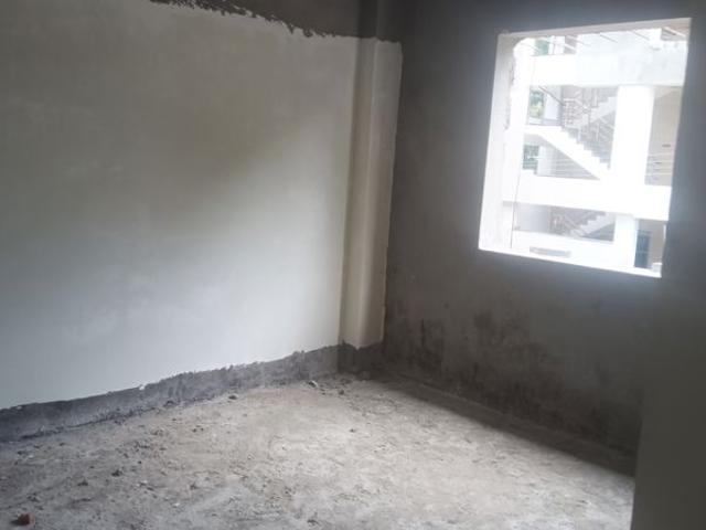 Resale | 3 BHK + Prayer Room 1700 Sq.Ft. Apartment in Alkapuri