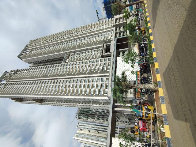 Resale | 3 BHK + Prayer Room 1988 Sq.Ft. Apartment in Prestige Clairemont