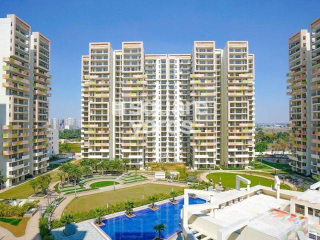 Resale | 3 BHK + Prayer Room 1995 Sq.Ft. Apartment in Bestech Park View Sanskruti
