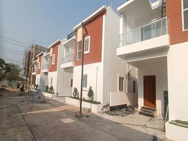 Resale | 3 BHK + Prayer Room 1900 Sq.Ft. Villa in Shankarpalli