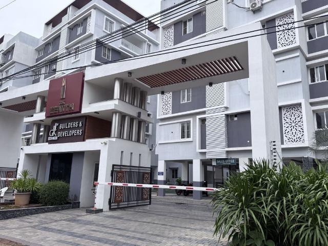 Resale | 3 BHK + Prayer Room 1910 Sq.Ft. Apartment in GKs Zenith
