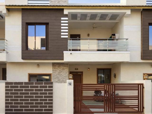 Resale | 3 BHK + Prayer Room 2380 Sq.Ft. Villa in Sector 40
