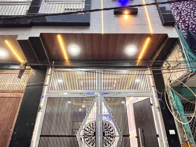 Resale | 3 BHK + Prayer Room 406 Sq.Ft. Independent House in Uttam Nagar