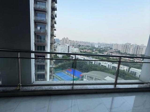 Resale | 3 BHK + Prayer Room,Servant Room,Study Room 2550 Sq.Ft. Apartment in Tata Primanti Tower Residences