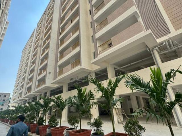 Resale | 3 BHK + Prayer Room,Servant Room,Study Room,Extra Room,Basement,Store Room 1575 Sq.Ft. Apartment in AVL Samskruthi