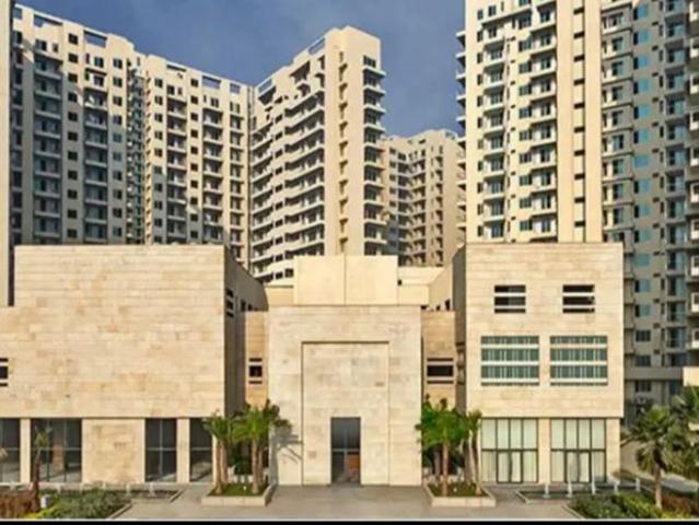 Resale | 3 BHK + Prayer Room,Servant Room,Study Room,Extra Room,Basement,Store Room 2781 Sq.Ft. Apartment in Ambience Creacions