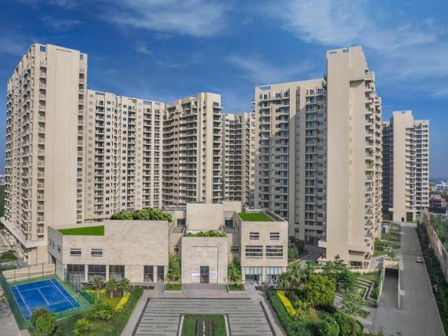 Resale | 3 BHK + Prayer Room,Servant Room,Study Room,Extra Room,Basement,Store Room 3090 Sq.Ft. Apartment in Ambience Creacions