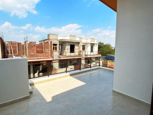 Resale | 3 BHK + Prayer Room,Servant Room,Study Room,Extra Room,Store Room 1345 Sq.Ft. Independent House in Anora Kala