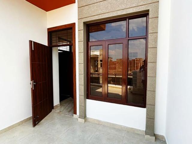 Resale | 3 BHK + Prayer Room,Servant Room,Study Room,Extra Room,Store Room 804 Sq.Ft. Independent House in Anora Kala