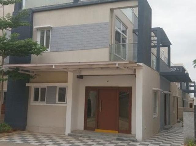 Resale | 3 BHK + Prayer Room,Servant Room 2700 Sq.Ft. Villa in Tukkuguda