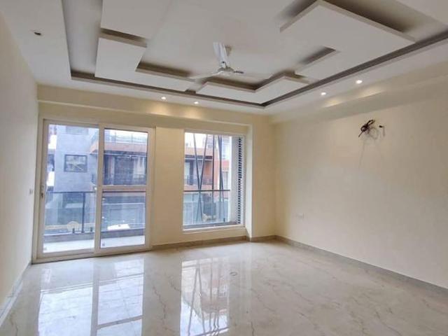 Resale | 3 BHK + Prayer Room,Servant Room 2790 Sq.Ft. Apartment in ILD Greens