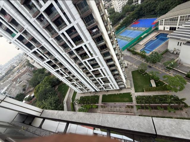 Resale | 3 BHK + Prayer Room,Servant Room 2185 Sq.Ft. Apartment in Tata Primanti Tower Residences
