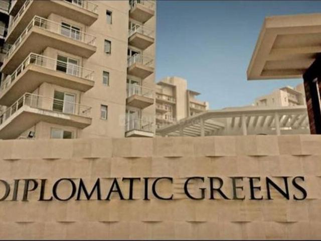 Resale | 3 BHK + Prayer Room,Study Room 2440 Sq.Ft. Apartment in Puri Diplomatic Greens Villas