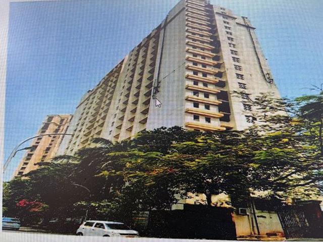 Resale | 1040 Sq.Ft. Apartment in Goregaon East
