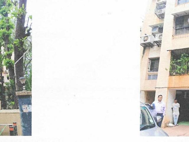 Resale | 1033 Sq.Ft. Apartment in Andheri West