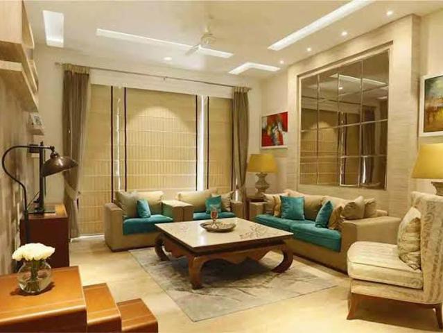 Resale | 1380 Sq.Ft. Apartment in Ambience Creacions
