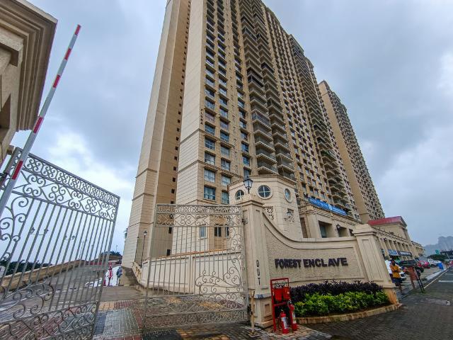 Resale | 139.8 Sq.Mt. Apartment in Panvel