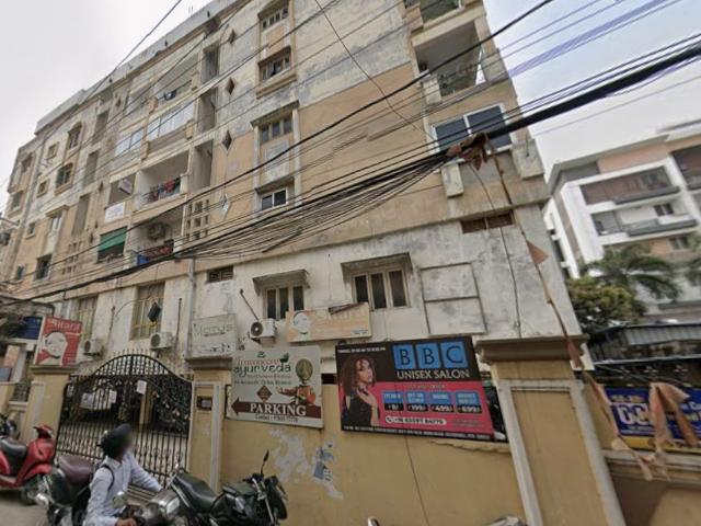 Resale | 1400 Sq.Ft. Apartment in Serilingampally