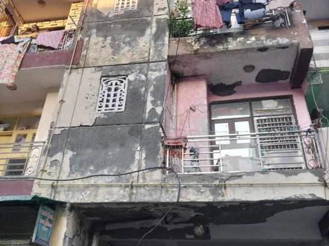 Resale | 168 Sq.Mt. Apartment in Loni
