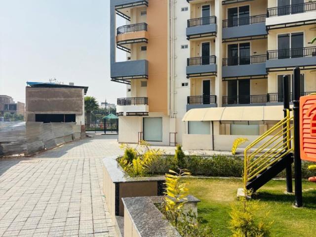 Resale | 1919 Sq.Ft. Apartment in Ratan Galaxy
