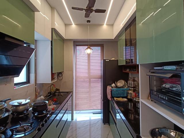 Resale | 1.5 BHK 515 Sq.Ft. Apartment in Raymond Ten X Era