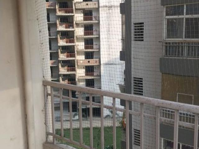 Resale | 1.5 BHK + 565 Sq.Ft. Apartment in Techman Moti Residency Phase II