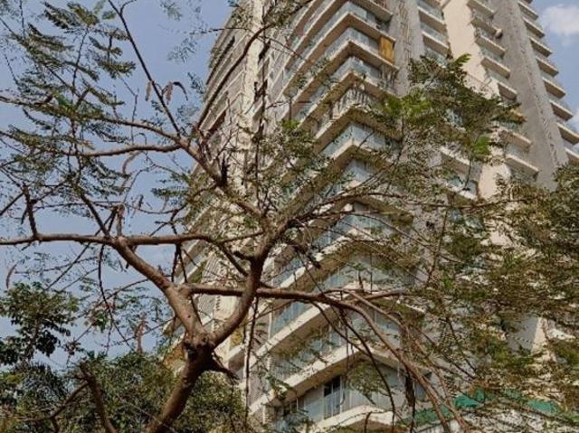 Resale | 1.5 BHK 650 Sq.Ft. Apartment in Viceroy Park