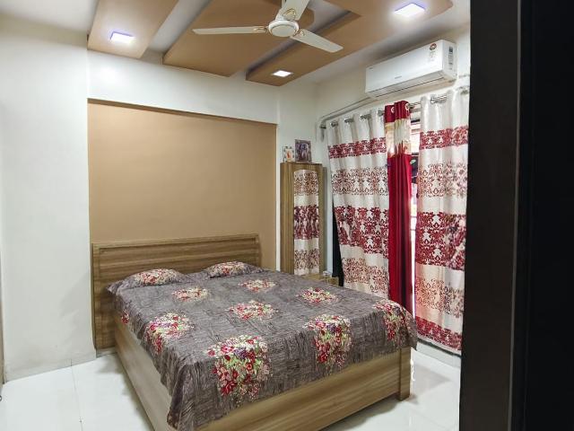 Resale | 1.5 BHK 780 Sq.Ft. Apartment in Vasant Leela Apartment