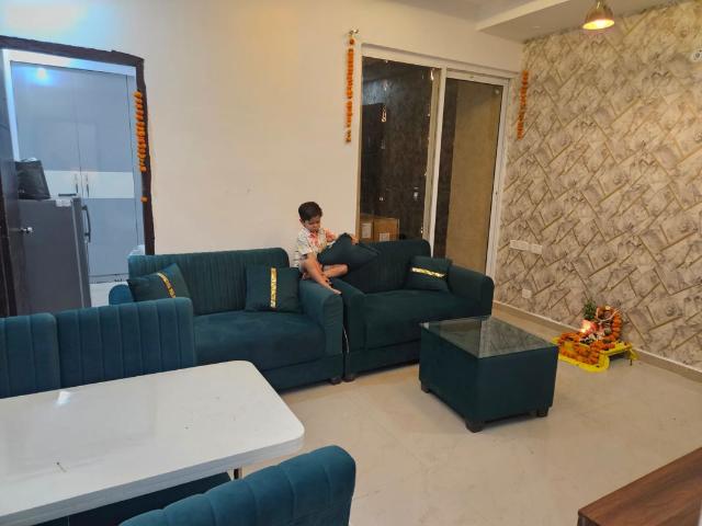 Resale | 1.5 BHK + Extra Room 770 Sq.Ft. Apartment in Prateek Grand City