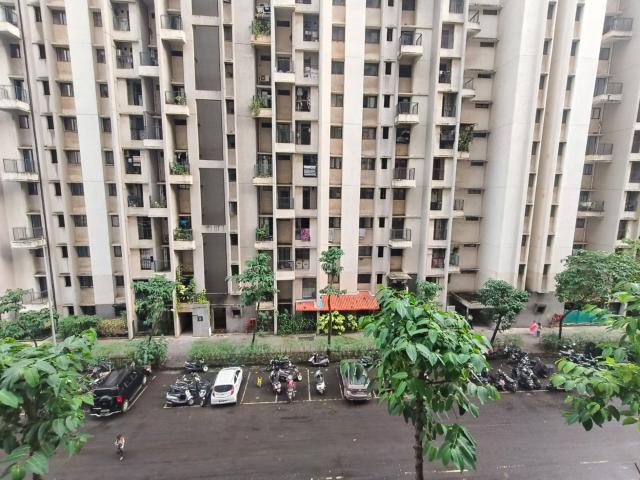 Resale | 1.5 BHK + Pooja Room 640 Sq.Ft. Apartment in Lodha Palava City Lakeshore Greens