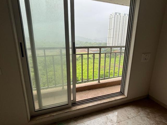 Resale | 1.5 BHK + Pooja Room 750 Sq.Ft. Apartment in Vihang Vermont