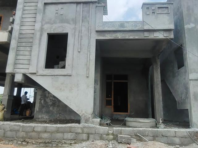 Resale | 1.5 BHK + Servant Room 1000 Sq.Ft. Independent House in Hayathnagar