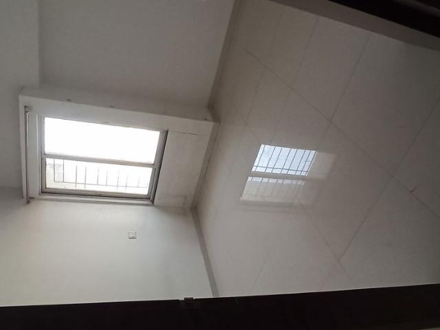 Resale | 1.5 BHK + Servant Room 550 Sq.Ft. Apartment in Nyati Eternity
