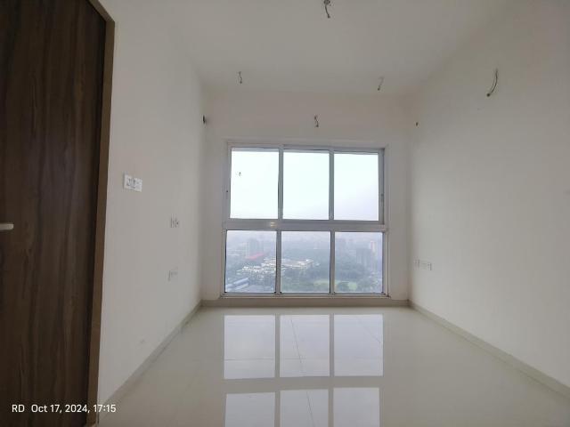 Resale | 1 BHK 305 Sq.Ft. Apartment in Om Heights Malad