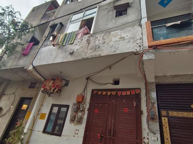 Resale | 1 BHK 30 Sq.Yd. Independent House in Dwarka Mor
