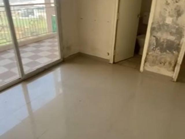 Resale | 1 BHK 320 Sq.Ft. Apartment in Shree Vardhman Green Court