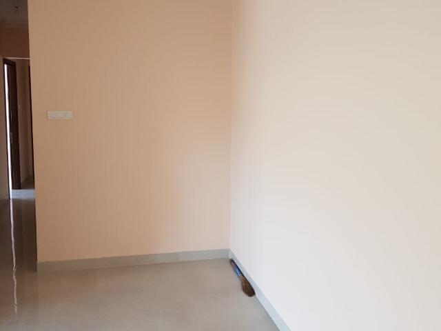 Resale | 1 BHK 323 Sq.Ft. Apartment in Kandivali East