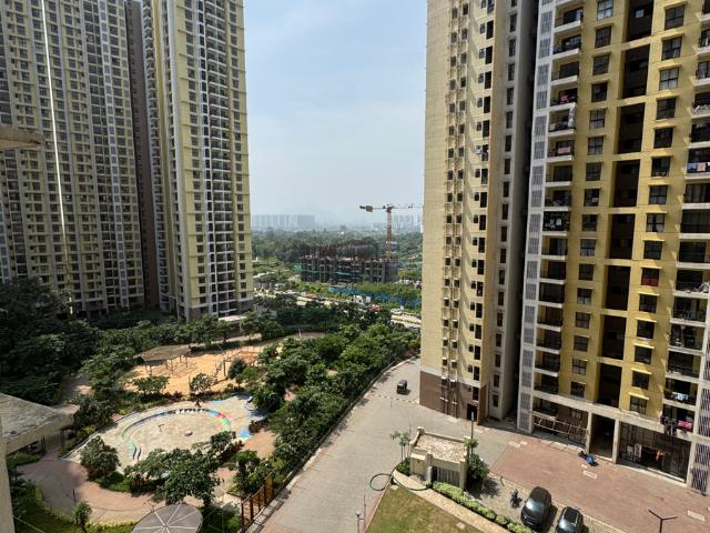 Resale | 1 BHK 355 Sq.Ft. Apartment in Runwal Gardens