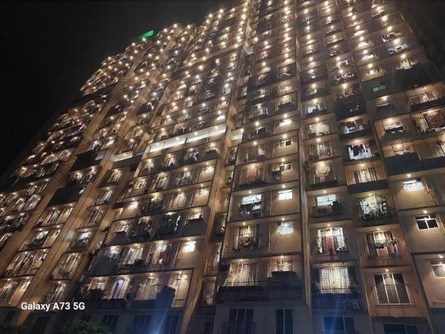Resale | 1 BHK 350 Sq.Ft. Apartment in Shraddha Vardaan